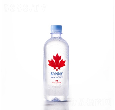 ���ឳCanada�M(j��n)����Ȼ��õVȪˮ5L
